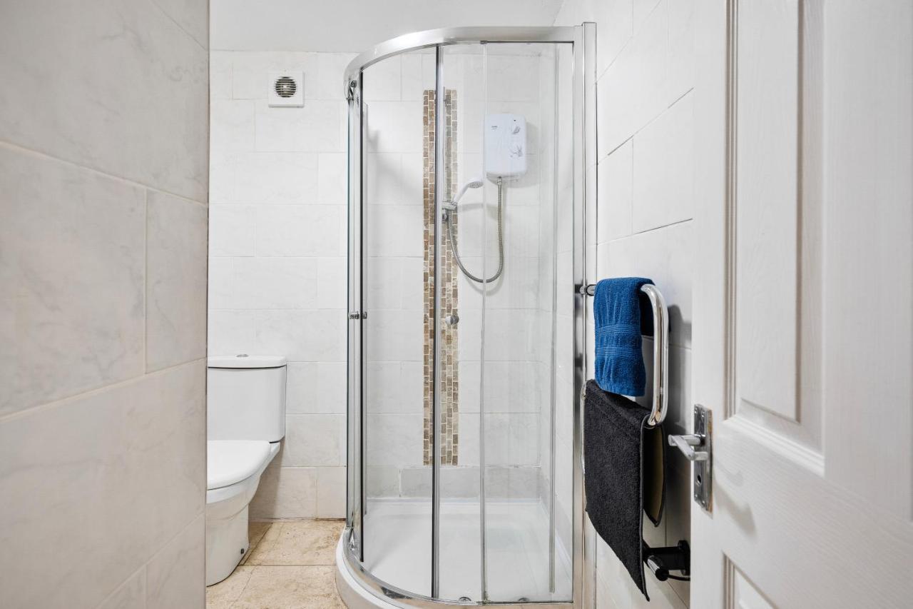 Apartment Nr City Centre & Park For Up To 6 Cardiff Zewnętrze zdjęcie